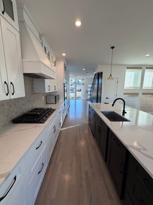 Foto del edificio - 4047 Shoshone St