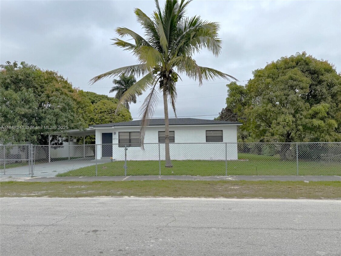 Foto principal - 18711 SW 316th Terrace