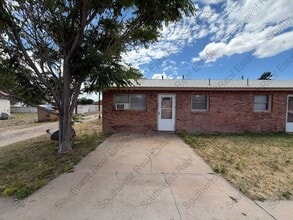 Building Photo - 1406 S Avenue J