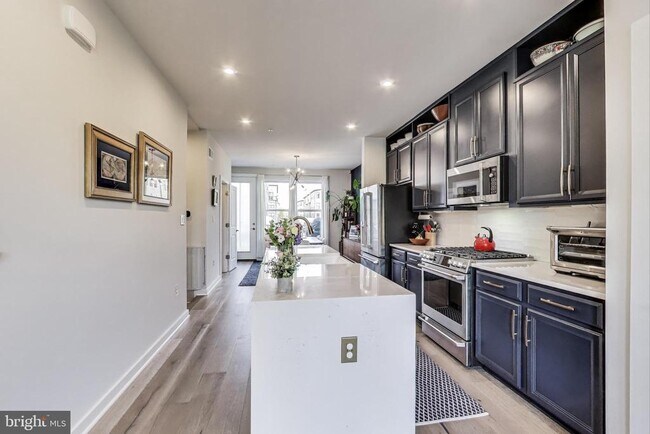Foto del edificio - 2509 River Terrace Rd