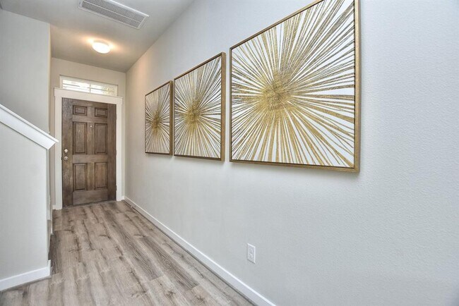 Building Photo - 603 Dusky Sap Ln