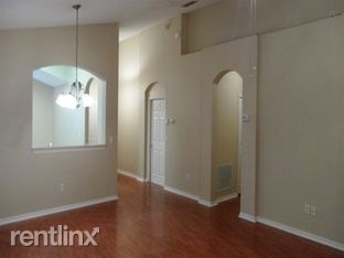 Building Photo - 17234 Deer Run Dr