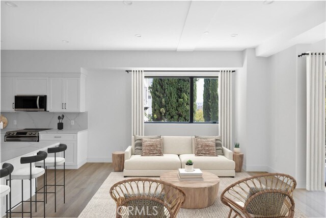 Foto del edificio - 4827 Oakwood Ave