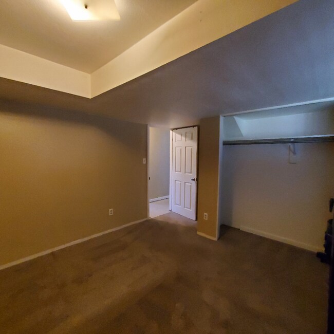 Photo - 3135 Vickers Dr House