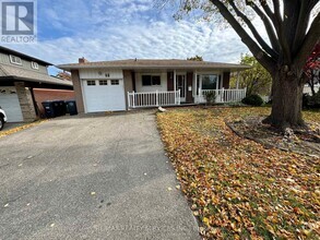 Building Photo - 6 Caledon Crescent