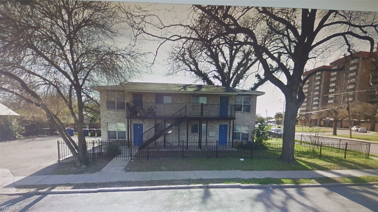 Foto principal - 421 Jackson St