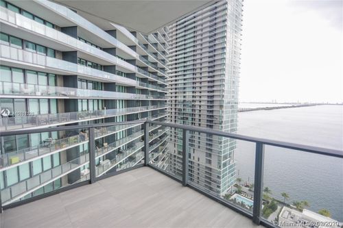 Foto del edificio - 480 NE 31st St