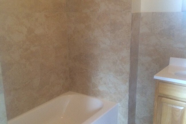 Foto del edificio - 182 Ferry St