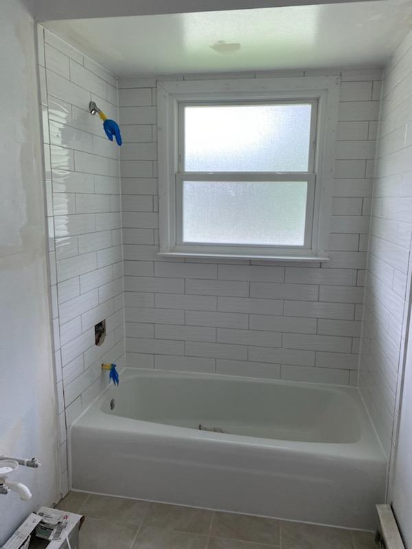 Bathroom - 4147 Lindenwood Dr