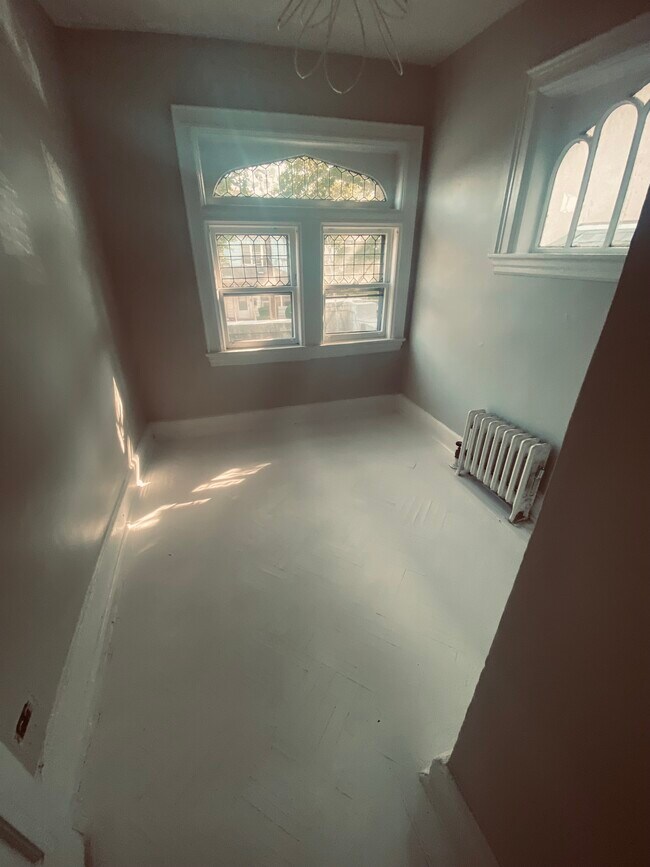 Foto del edificio - 2249 82nd St