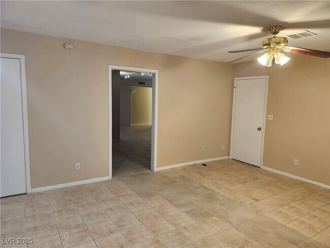 Foto del edificio - 2773 Heritage Ct