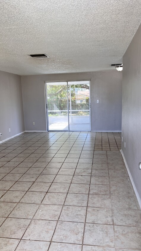 Primary Photo - 2227 Chatlin Rd