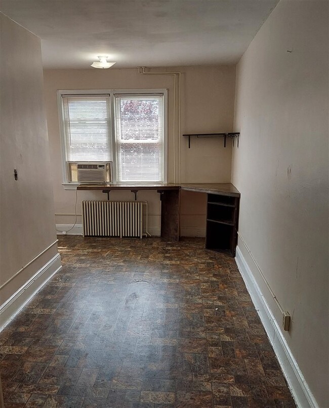 Foto del edificio - 131 W 25th St