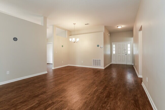 Building Photo - 3871 Ringneck Dr