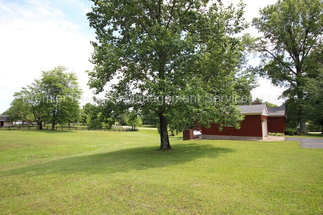 Building Photo - 1513 Tucker Station Rd