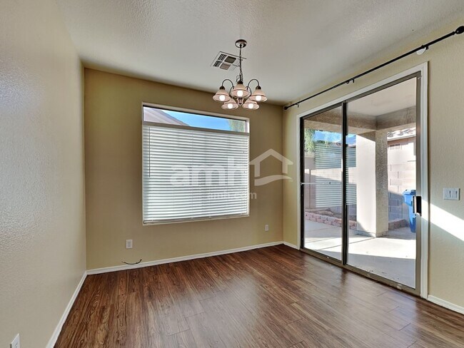 Building Photo - 766 S Jesse St