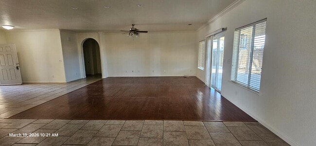 Building Photo - 106 Palm Ct