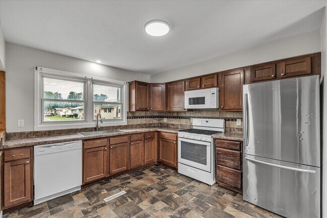 Foto del edificio - 4700 49th Ave