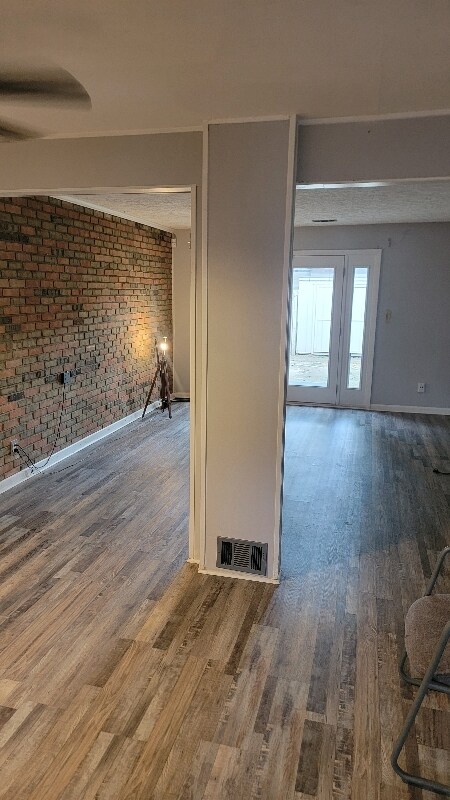 Foto del edificio - 7436 Countrybrook Dr