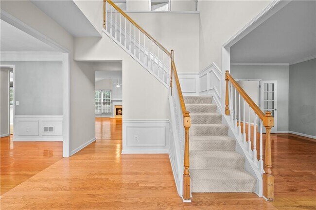 Foto del edificio - 5070 Avala Park Ln