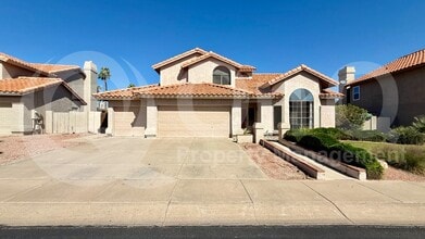 Building Photo - 3516 E Windsong Dr