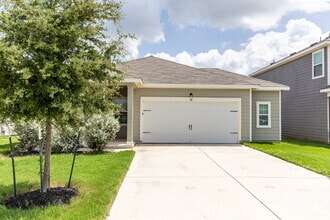 Building Photo - 141 Rubrum Rd
