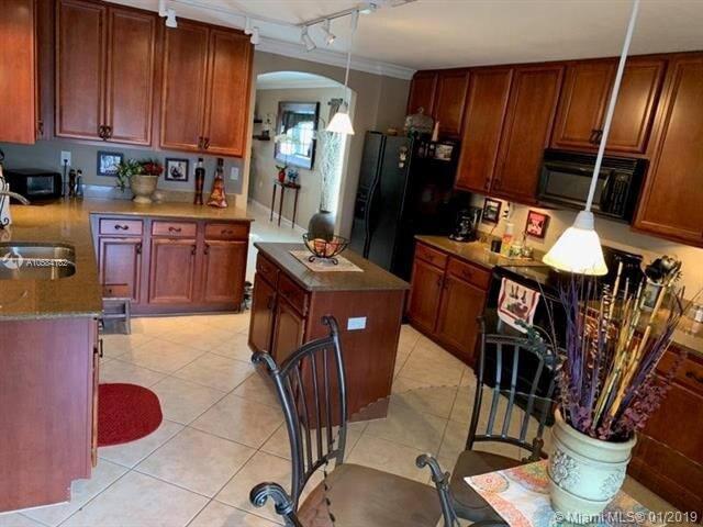 Foto del edificio - 4628 SW 129 Ave