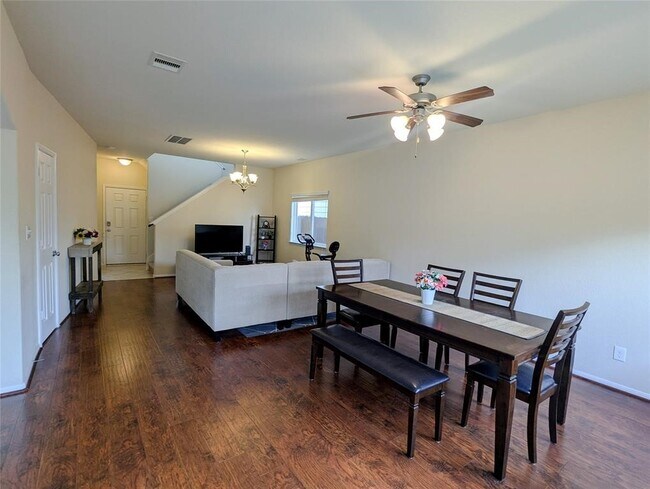 Building Photo - 7206 Sunburst Meadow Dr