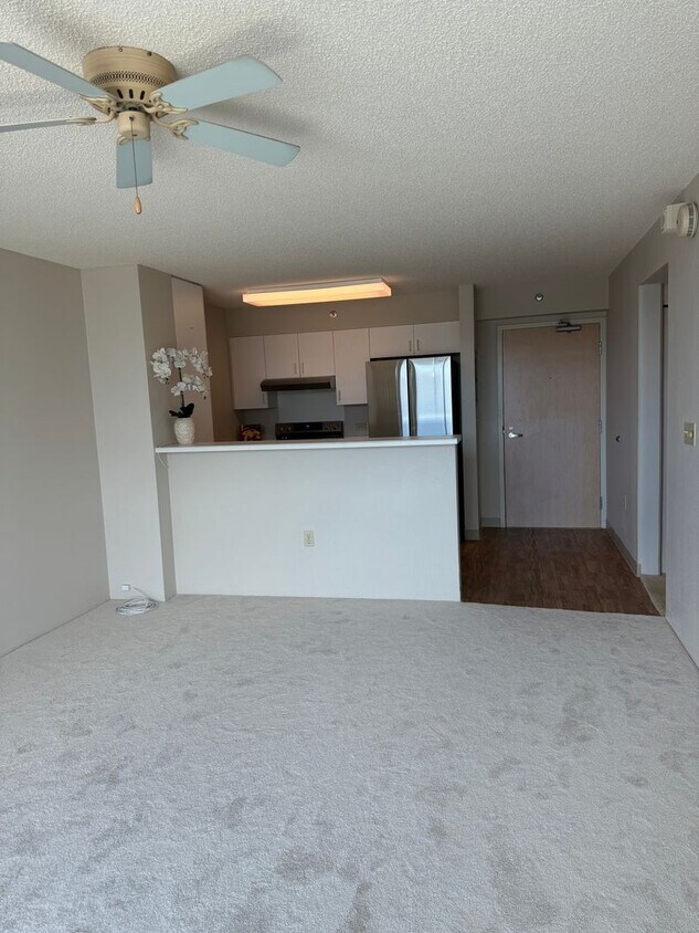 Primary Photo - Country Club Village 6 - 2 Bedroom 1.5 Bat...