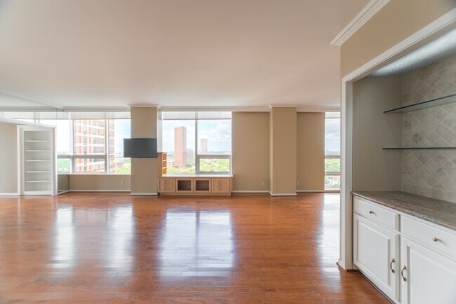 Foto del edificio - 5100 San Felipe St