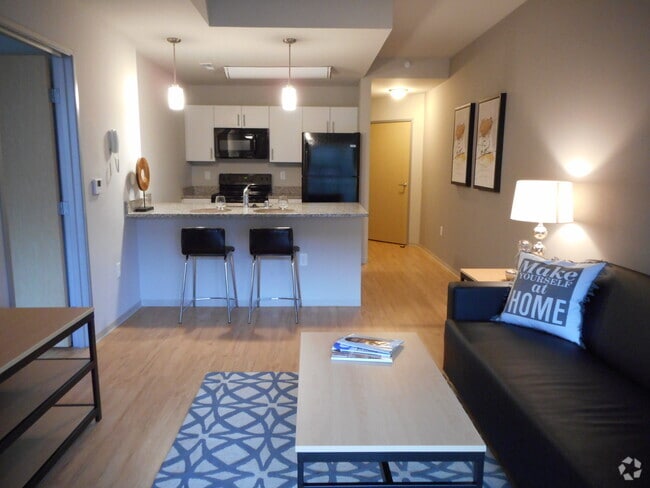 Building Photo - City View Luxury Furnished Apartments