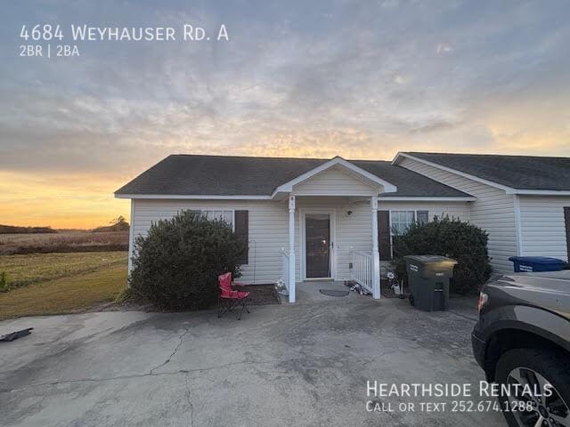 Primary Photo - 4684 Weyerhaeuser Rd