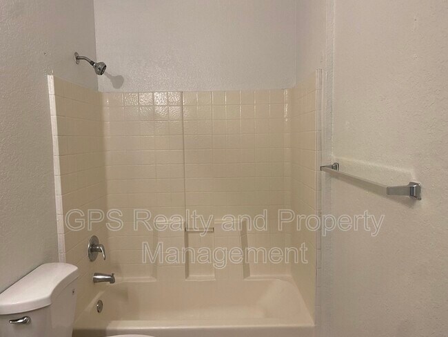 Foto del edificio - 877 Grand Regency Pointe