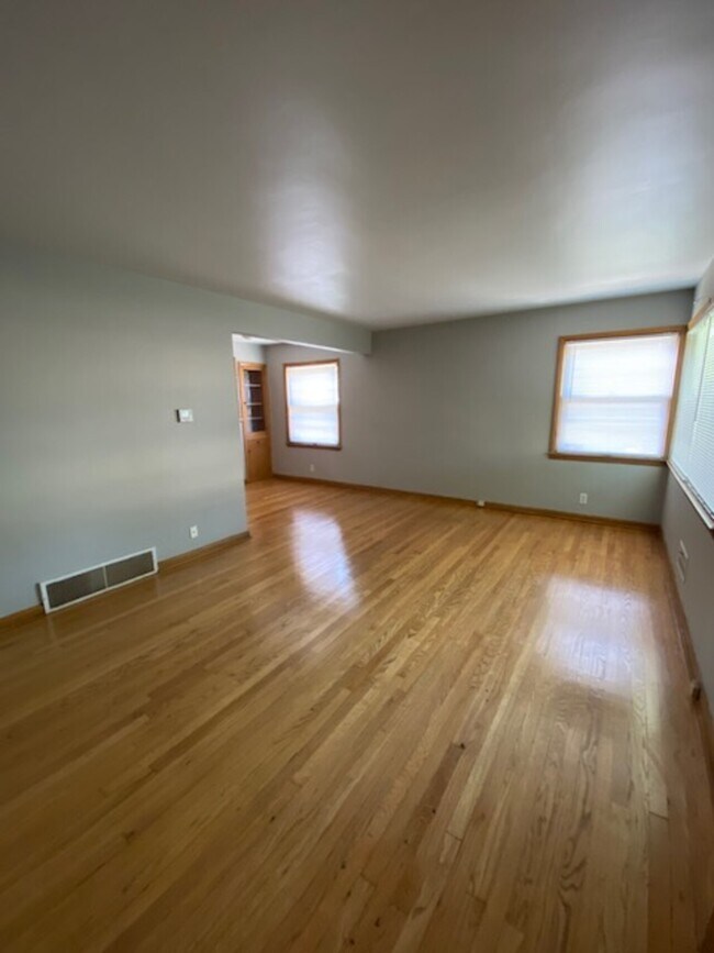 Building Photo - 4244 North 91st Street