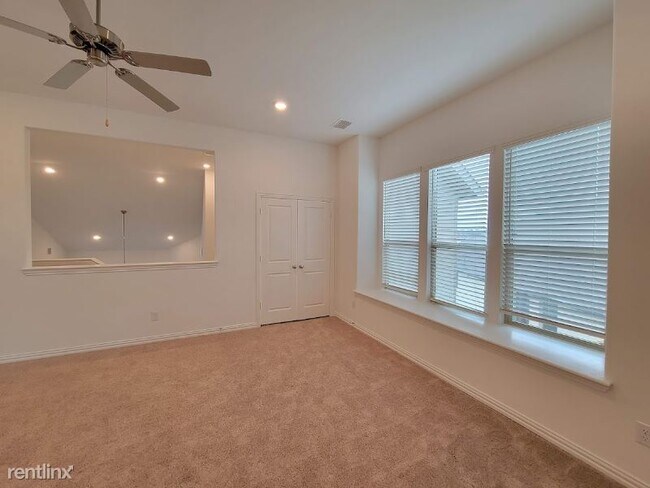 Building Photo - 5 br, 4.5 bath House - 3604 Peachbush Lane