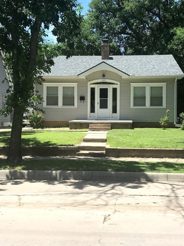 Building Photo - 1637 N Salina Ave