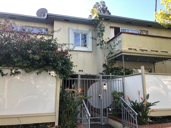 Foto del edificio - 902 Washington Ave