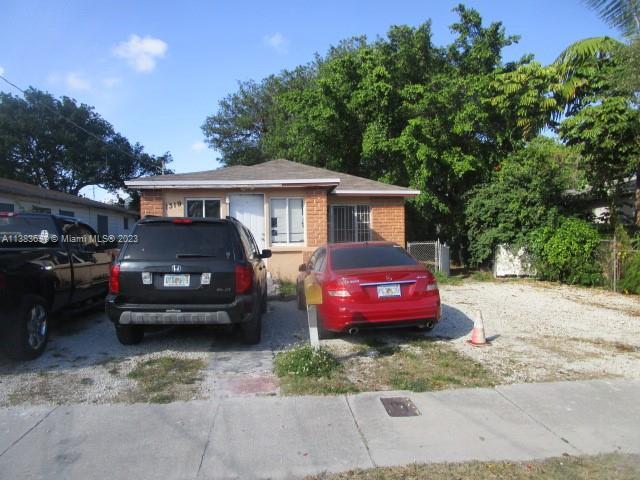 Foto principal - 1319 NW 68th St