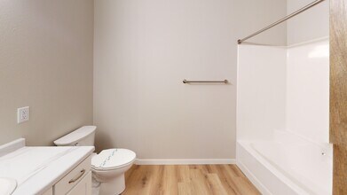 Bathroom - South Pointe Apartments