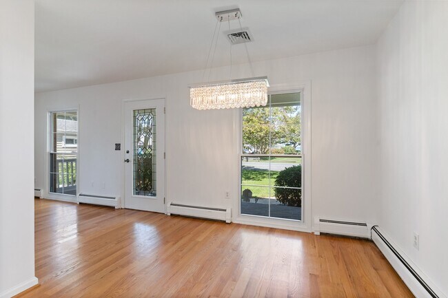 Foto del edificio - 627 Walnut Ave