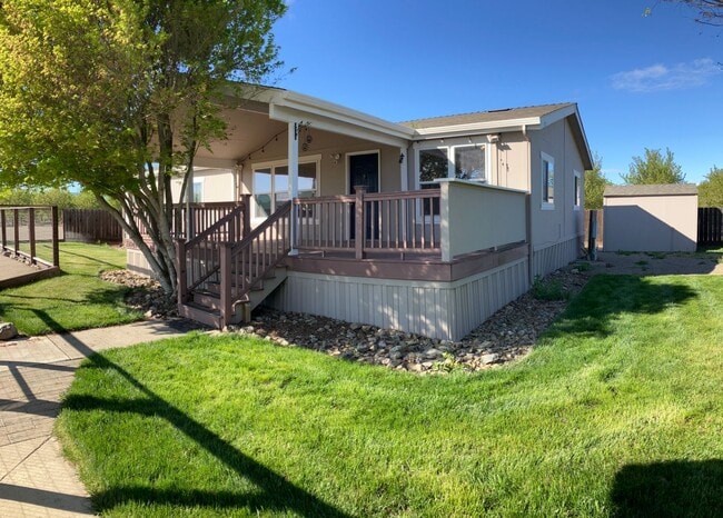 Building Photo - 33049 Bird Rd