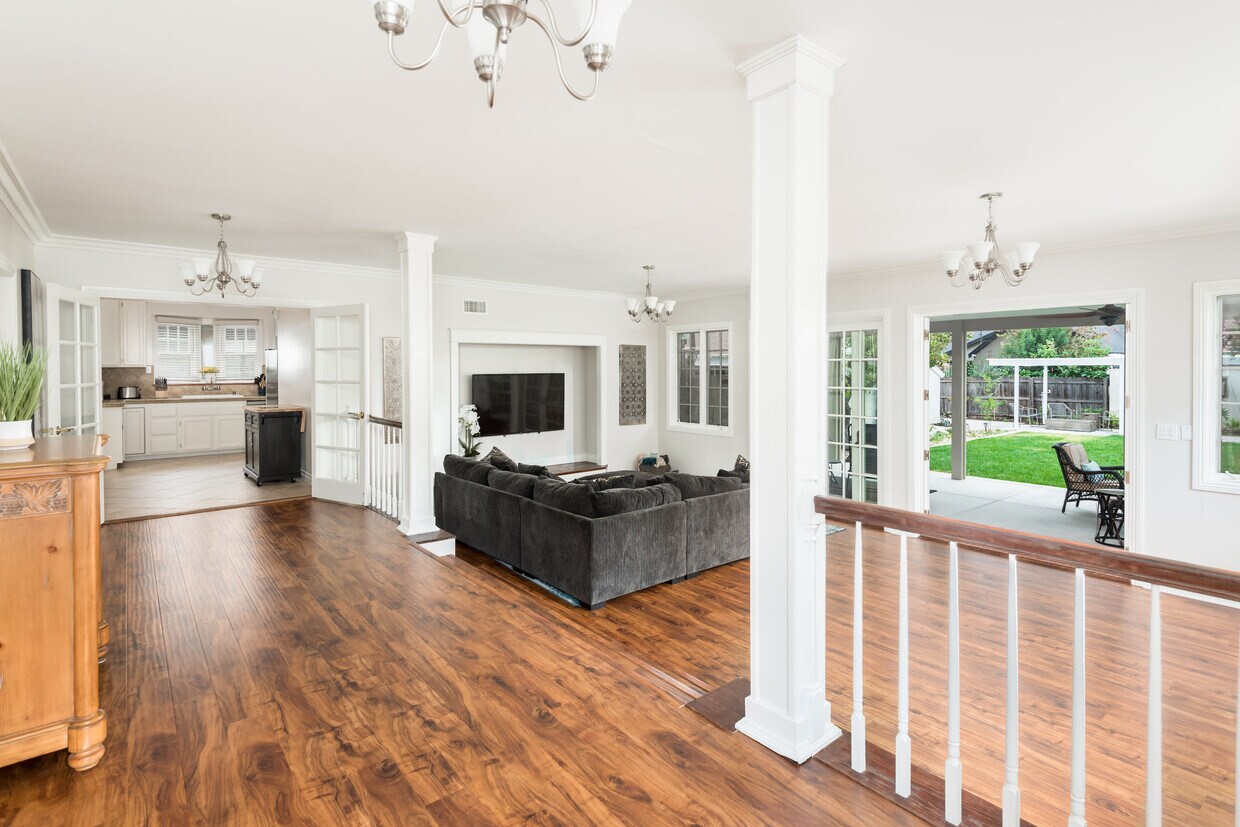 Foto principal - 3528 Beechwood Pl