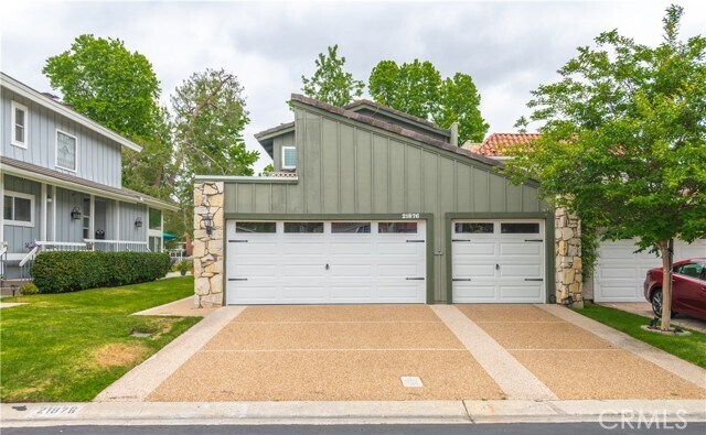 Foto del edificio - 21876 Winnebago Ln