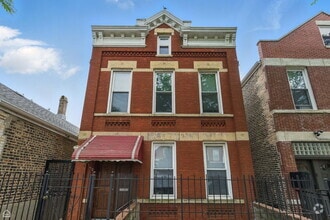 Building Photo - 1819 W 17th St