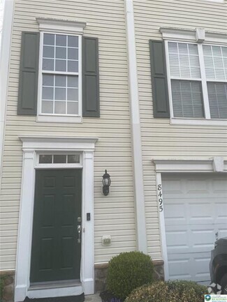 Building Photo - 8495 Putnam Ct
