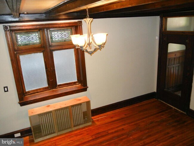 Building Photo - 6318 McCallum St