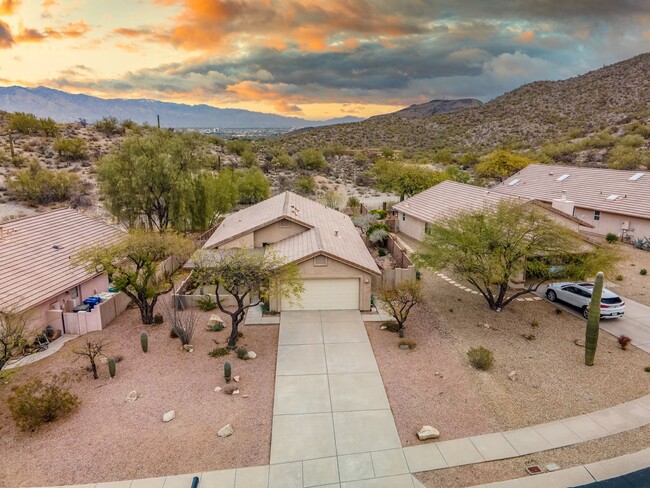 Building Photo - Saguaro Ridge