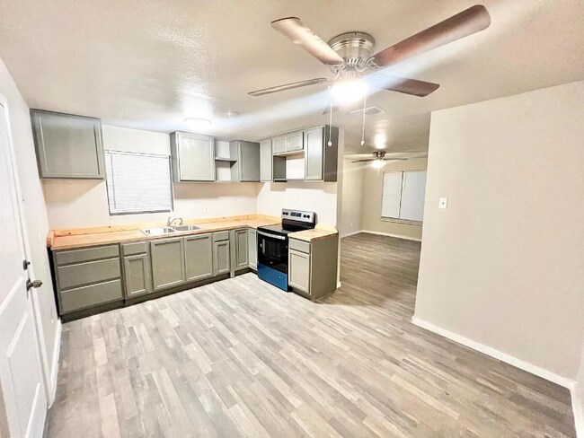 Foto del edificio - 754 Fitch St