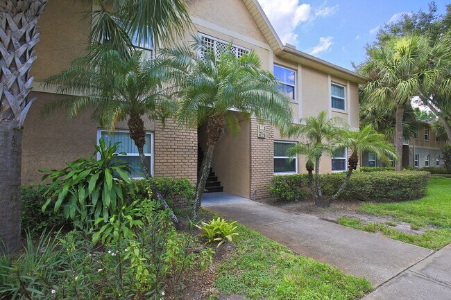 Foto del edificio - Modern 2/2 Condo in Hawthorne Village - Or...