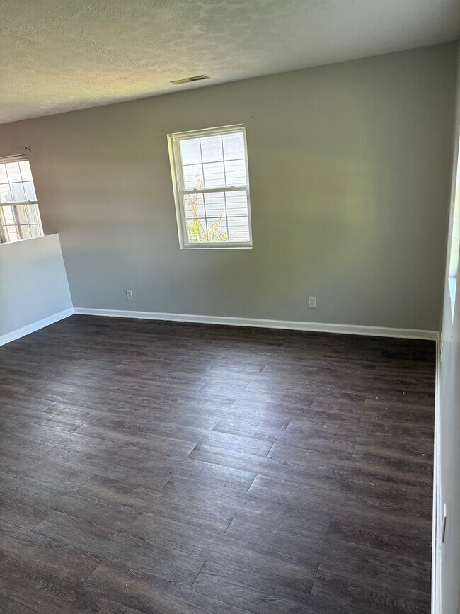living room photo 1 - 2522 N Armstrong St